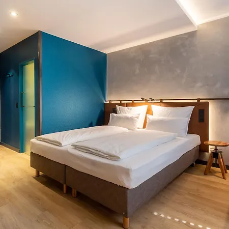 Parkhotel Im Lehel By Blattl מלון