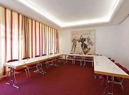 Parkhotel Im Lehel By Blattl 3*