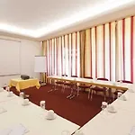 Hotel Parkhotel Im Lehel By Blattl 3*