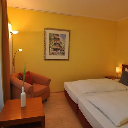 Parkhotel Im Lehel By Blattl Munich
