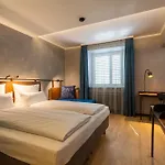Parkhotel Im Lehel By Blattl