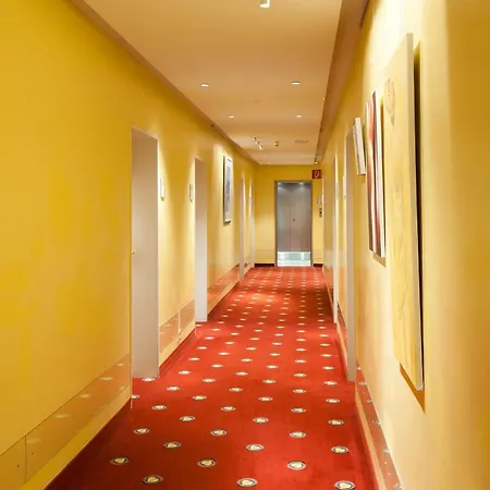 Hotel Parkhotel Im Lehel By Blattl