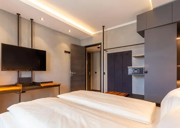 Parkhotel Im Lehel By Blattl Hotel