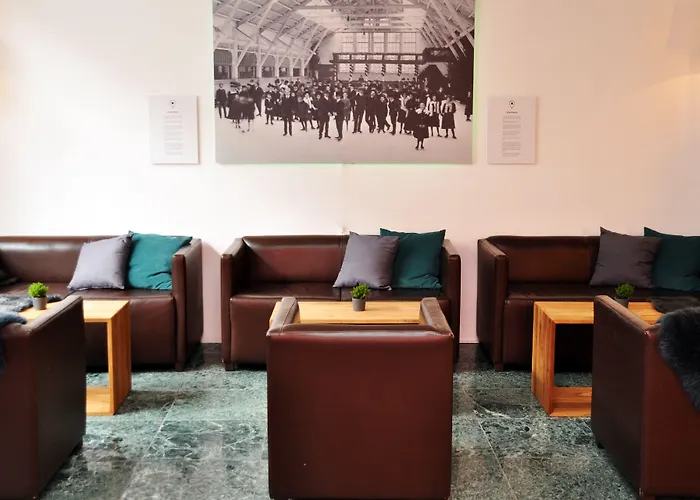 Parkhotel Im Lehel By Blattl Munich